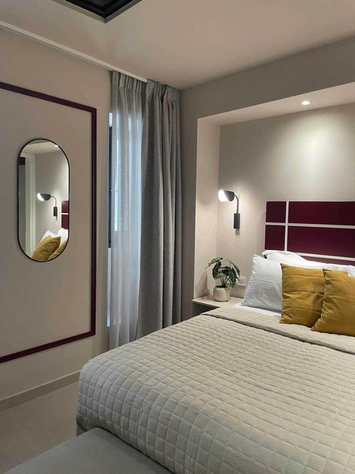 Living Yard Thissio Hotel 4*