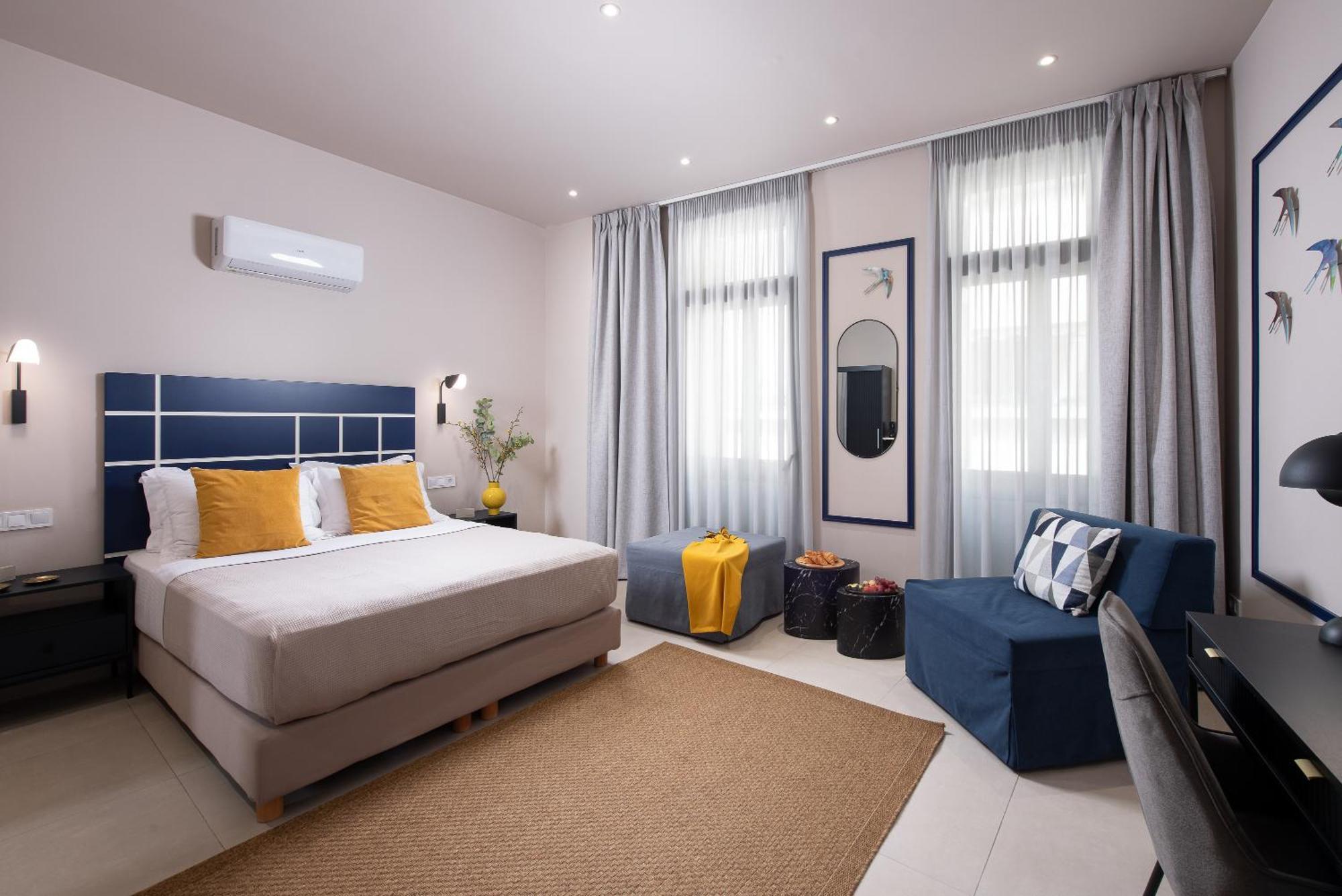 Living Yard Thissio 4* Atenas